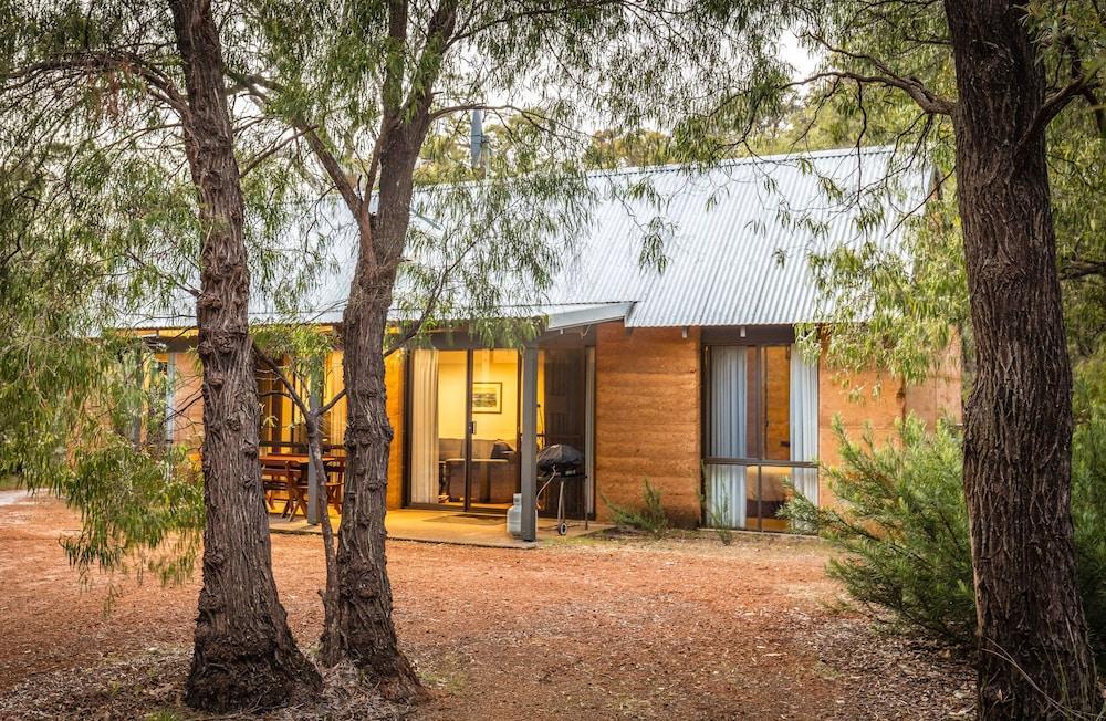 Bussells Bushland Cottages Margaret River Ngoại thất bức ảnh