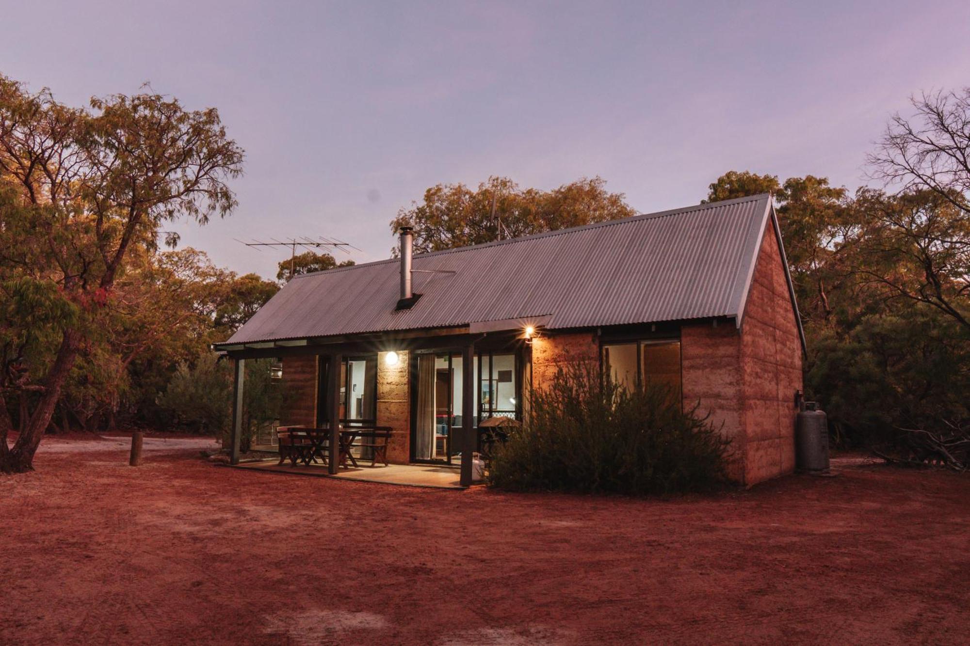 Bussells Bushland Cottages Margaret River Ngoại thất bức ảnh