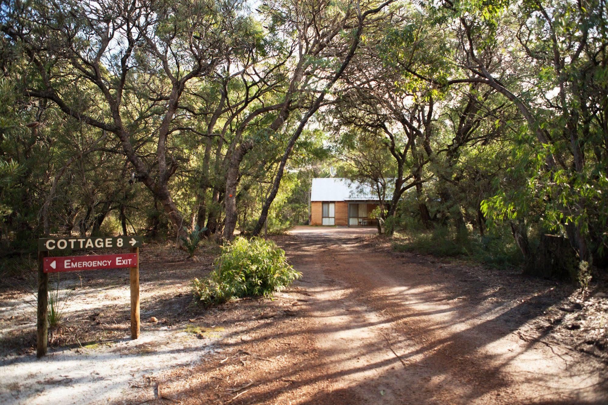 Bussells Bushland Cottages Margaret River Ngoại thất bức ảnh