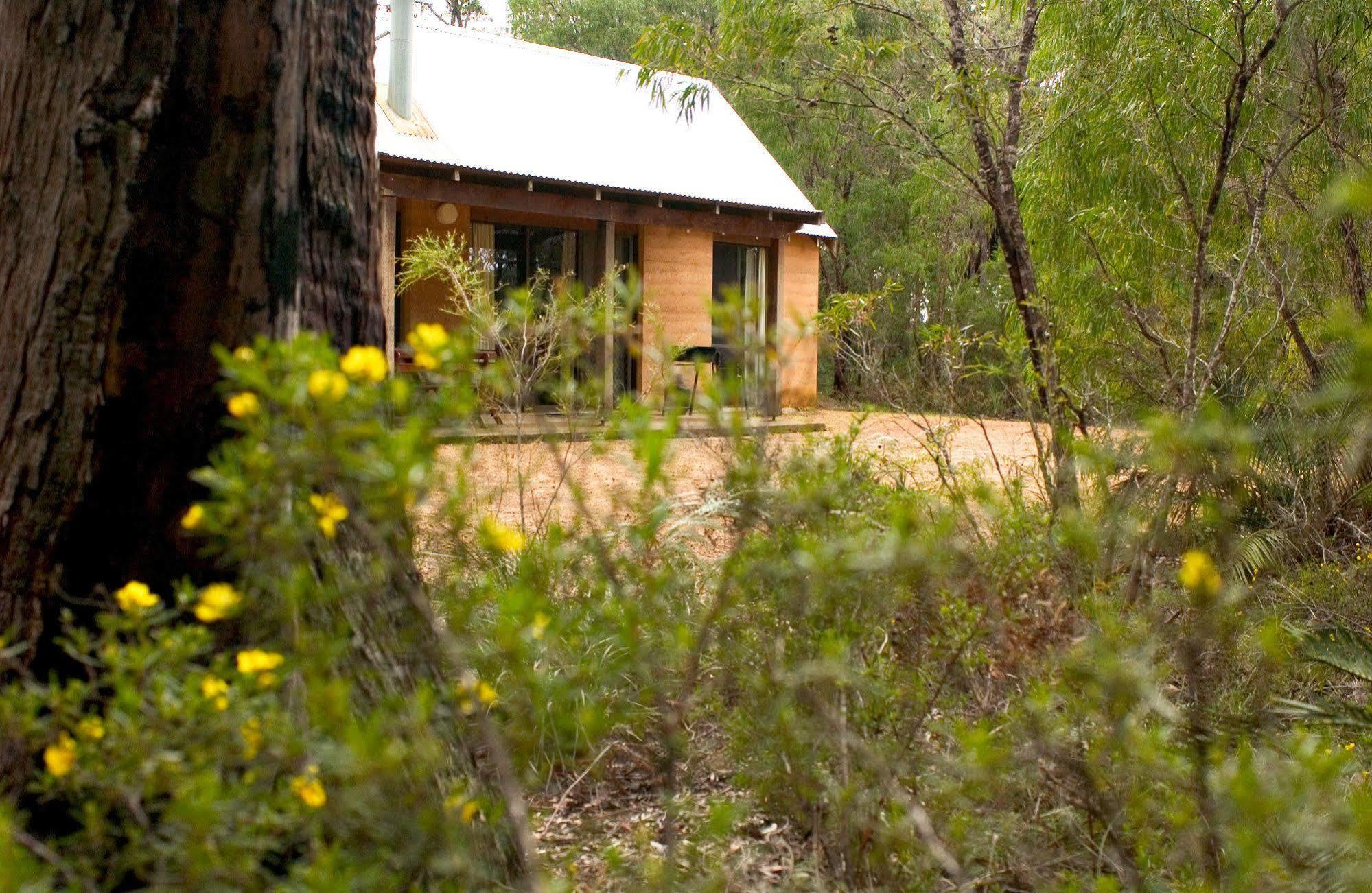 Bussells Bushland Cottages Margaret River Ngoại thất bức ảnh